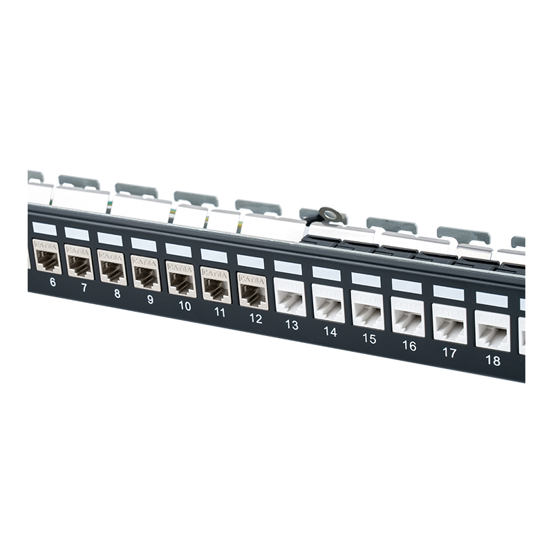 Rack gol ecranat de 19 inchi 1U cu 24 porturi (cu card digital) SP-3245S-24P Rack gol ecranat de 19 inchi 1U cu 24 porturi (cu card digital) SP-3245S-24P