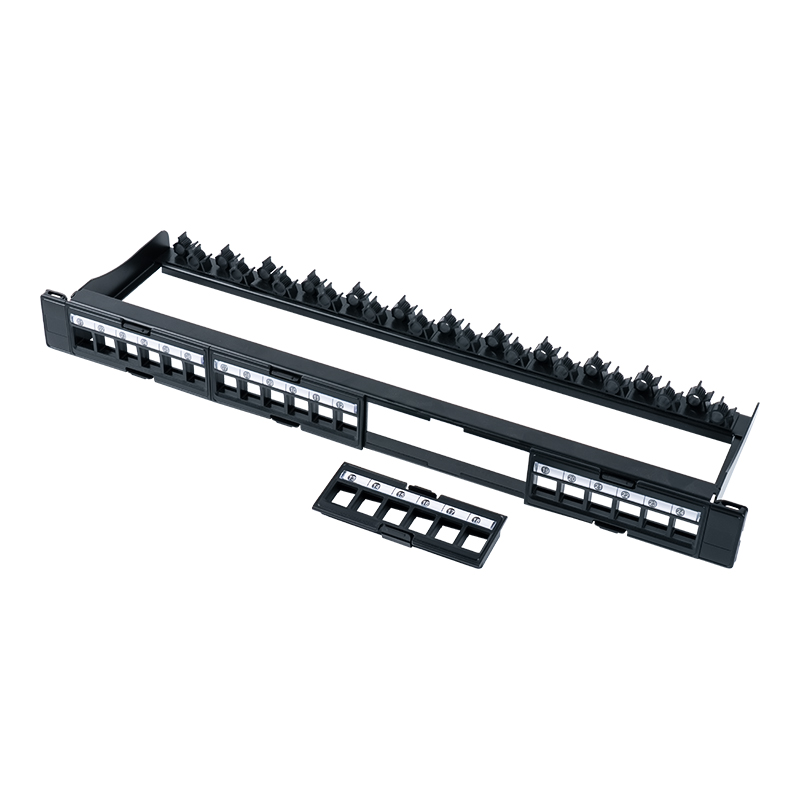 Montare în rack neecranată de 19 inchi 1U cu 24 porturi (fereastra detașabilă) SP-3404-24P