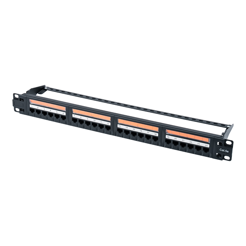 Panou de corecție Cat5e de 19 inchi 1U neecranat cu 24 de porturi (fereastră de plastic cu rabatare) SP-3410D24-C5E